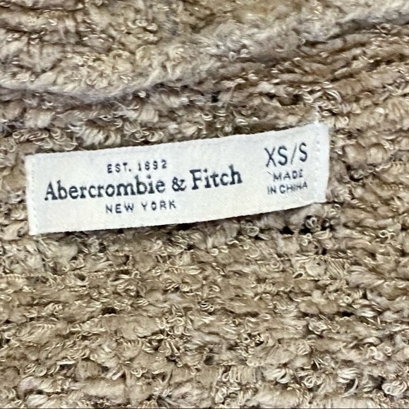 Ambercombie & Fitch New York women oversized slouchy cardigan. Size XS/S. Used. - Picture 8 of 8